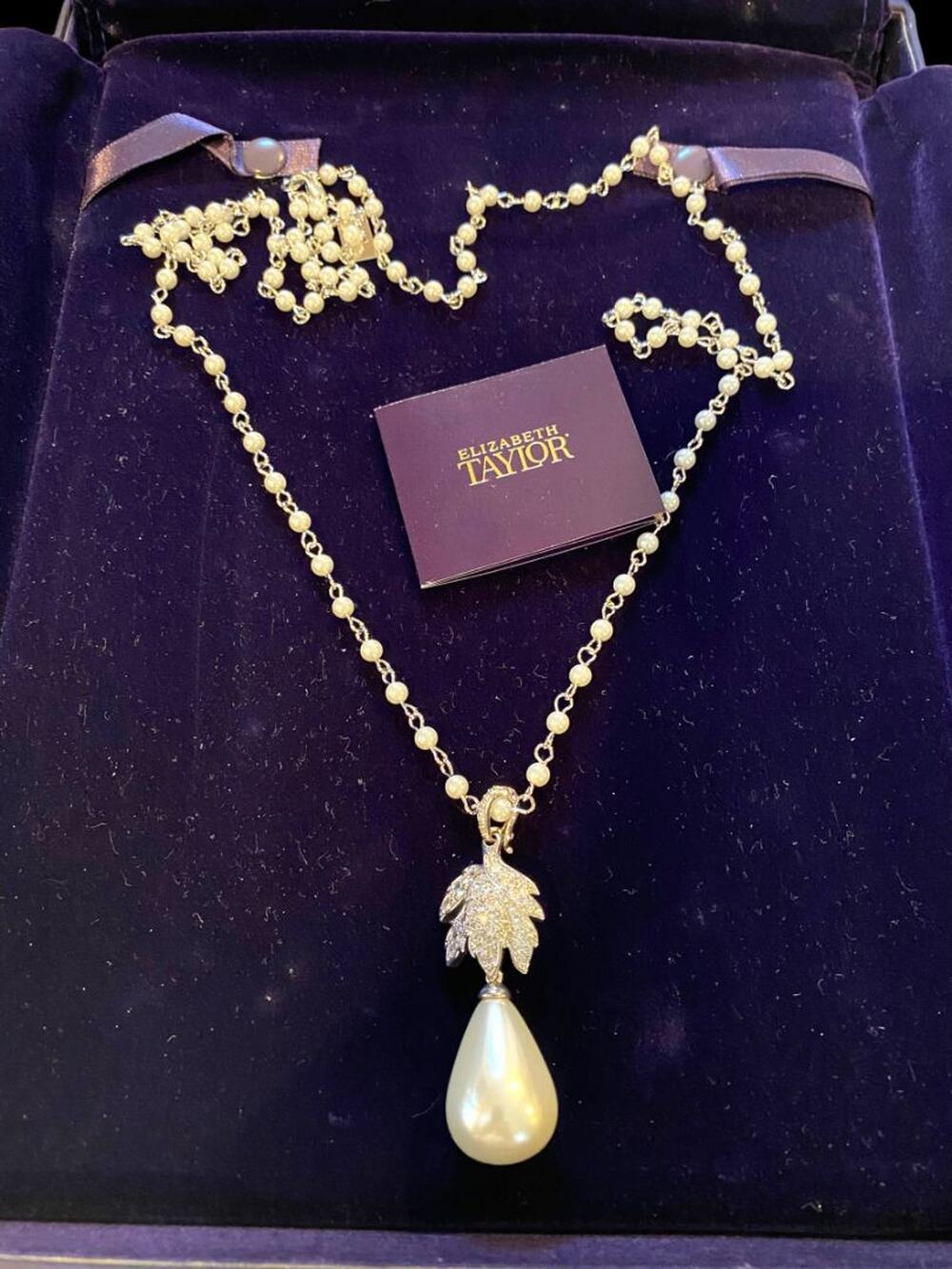 Elizabeth Taylor QVC Crystal Leaf Faux Pearl Drop Pendant Necklace Retired